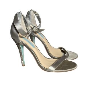 Betsey Johnson Heel Sandals Womens Size 7.5M Silver Dress Y2K Bling Blingy Pumps